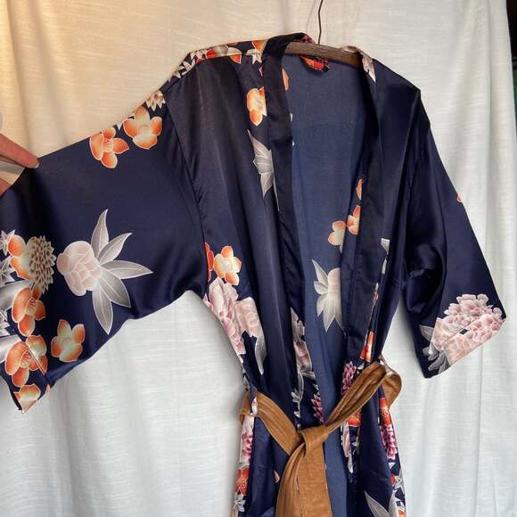 Boho Blue Floral Robe with Pleather Belt - Picture 2 of 7